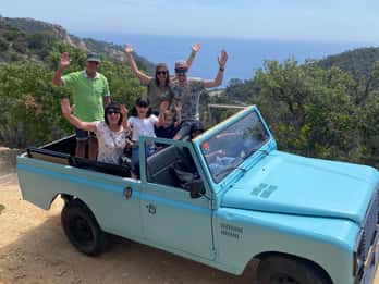 Lloret de Mar: Guided Sightseeing Tour in a 4x4 Vehicle