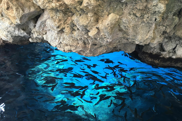 Tour privado de Corfú - Paleokastritsa y playa de Glyfada