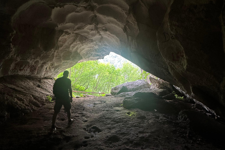 From Tirana: Pëllumbas Cave hiking & Petrelë Castle tour