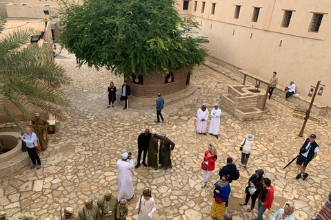 Antigua capital de Omán: Visitas destacadas de Nizwa