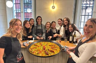 Madrid, Centro: Paella-Kochkurs mit Sangria & Tapas