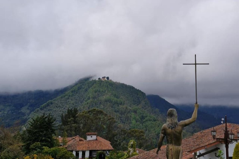 Bogotá: Small-Group Monserrate Sunrise Hike with Local