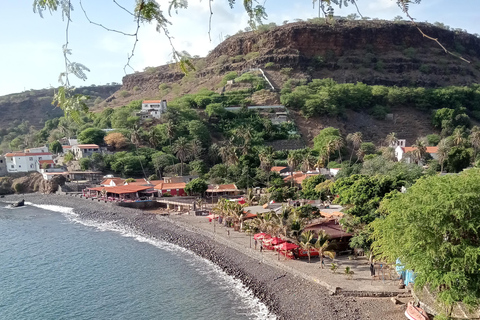 Praia: Old Town Tour with a Local Guide – Nha Terra Experience