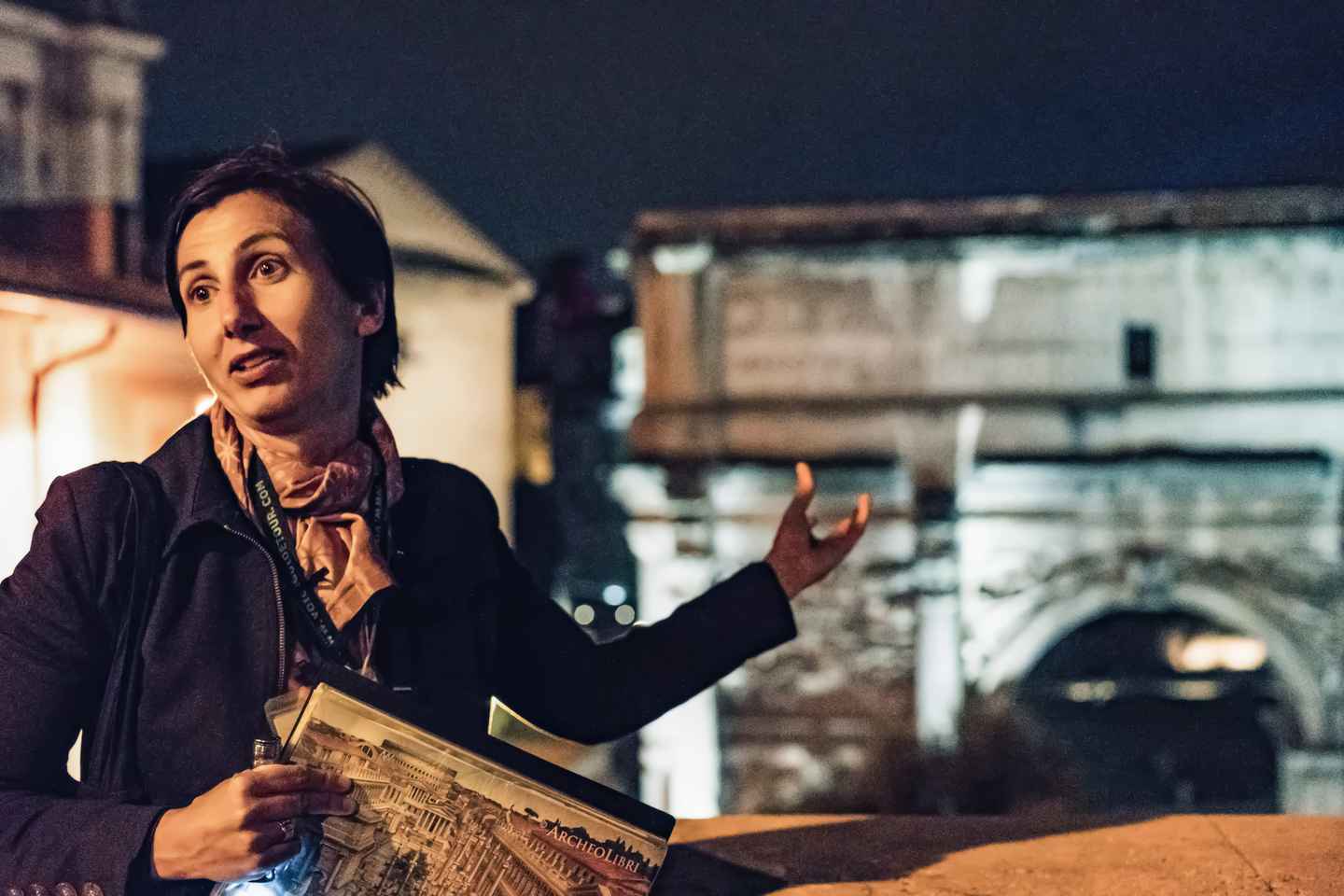 Rome: Colosseum Evening Guided Tour with Arena Floor Access