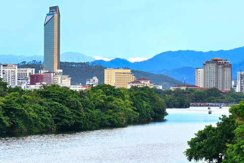 Hue: Walking tour to Thien Mu pagoda and back by boat trip