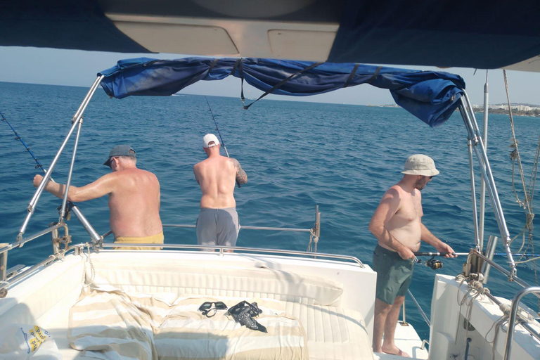 Protaras: Private Boat Tour with Fishing Protaras: Private Boat Tour including fun Fishing (2 hours)