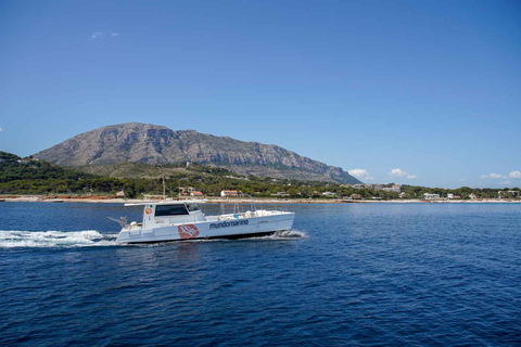 Z Denia lub Javea: Wycieczka łodzią na 3 przylądki z nurkowaniem z rurkąZ Deni