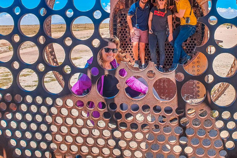 Uyuni: Tour di un giorno intero delle Saline con vino al tramonto