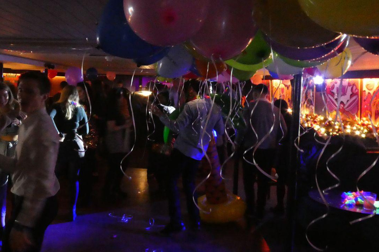 London: Boat Show Comedy Club Experience London: Friday at Boat Show Comedy Club