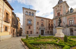 VIP-Besuch im Palacio Real und Stadtrundfahrt, Madrid al completo