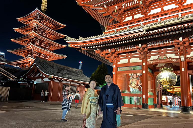 Kimono y comida japonesa en la Noche de Asakusa