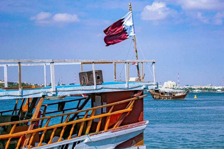 Północ Kataru, fioletowa wyspa, namorzyny i fort Zubara