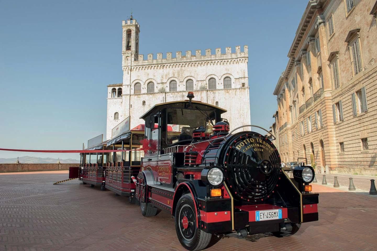 Gubbio: Weihnachtliche Zugfahrt mit Audioguide
