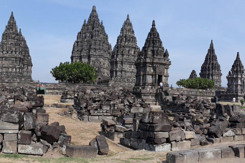 Yogyakarta: Jednodniowa wycieczka do świątyń Borobudur i Prambanan