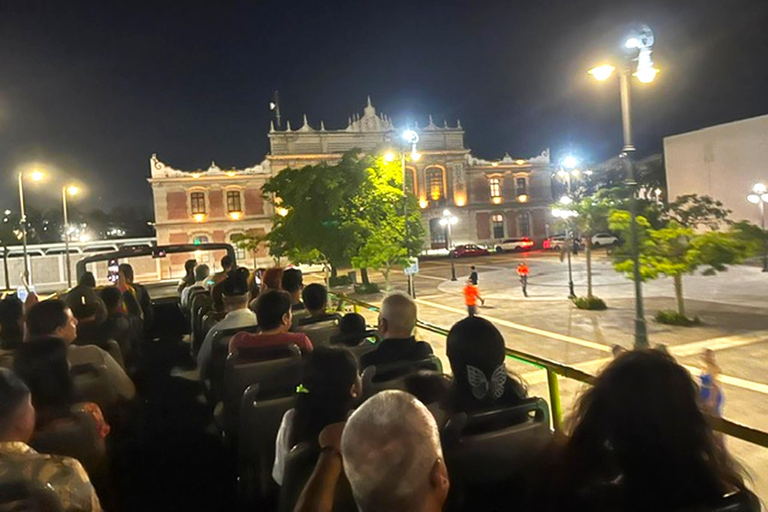 Veracruz: Nighttime Sightseeing Tour by Double-Decker Bus