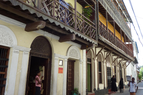 Tour della città di Mombasa; ponte galleggiante, zanne, Fort Jesus