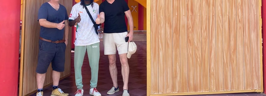 Bassam : visite du quartier France patrimoine mondiale UNESCO