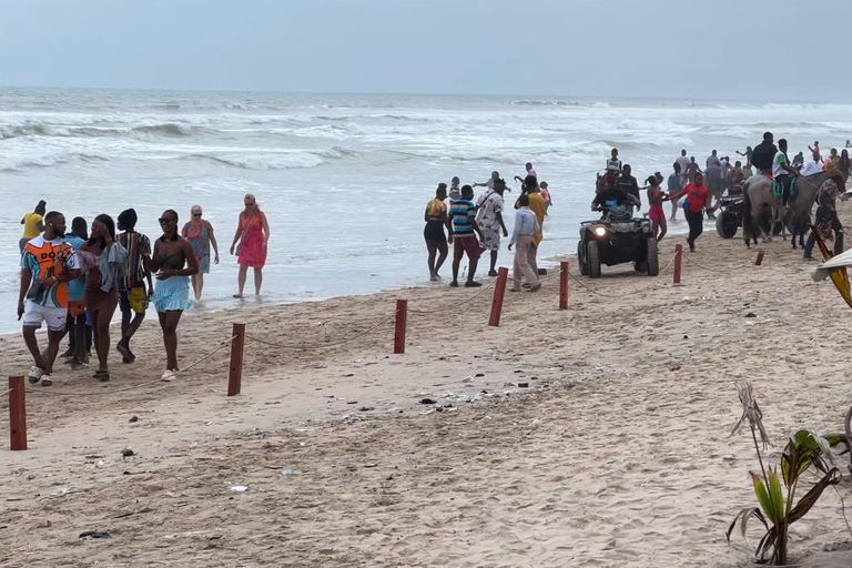 Experiência de luxo à beira-mar em Accra: sol, areia, serenidade e almoço