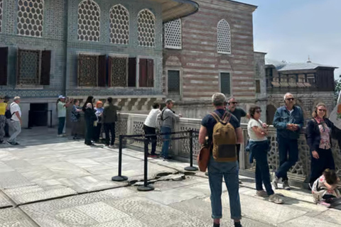 Topkapi Palace & Harem Skip-the-Line Guided Entry