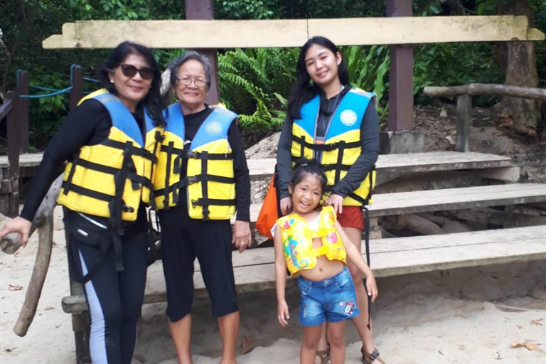 Puerto Princesa: Passeio particular de barco pelo rio subterrâneo