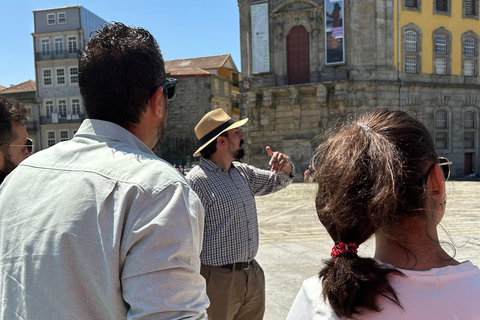 Porto: City Walking Tour with Guide