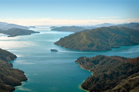 Wellington y Picton: Ferry InterislanderFerry de Picton a Wellington