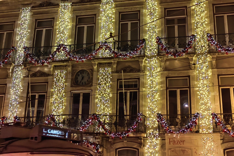 Lisbon: Private full Day Sightseeing tour by tuk-tuk.