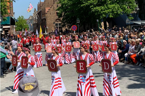 Bruges Guided Day Tour from Paris with Holy Blood Procession