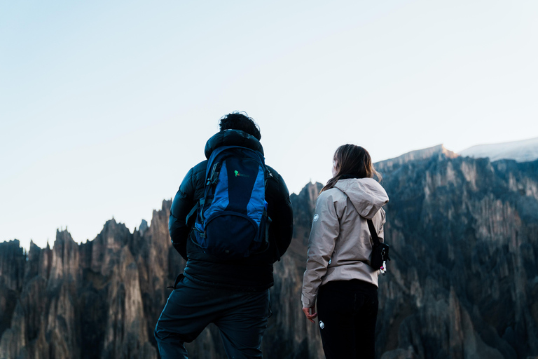 La Paz: Valley of the Animas Sunrise Hike with Salteñas