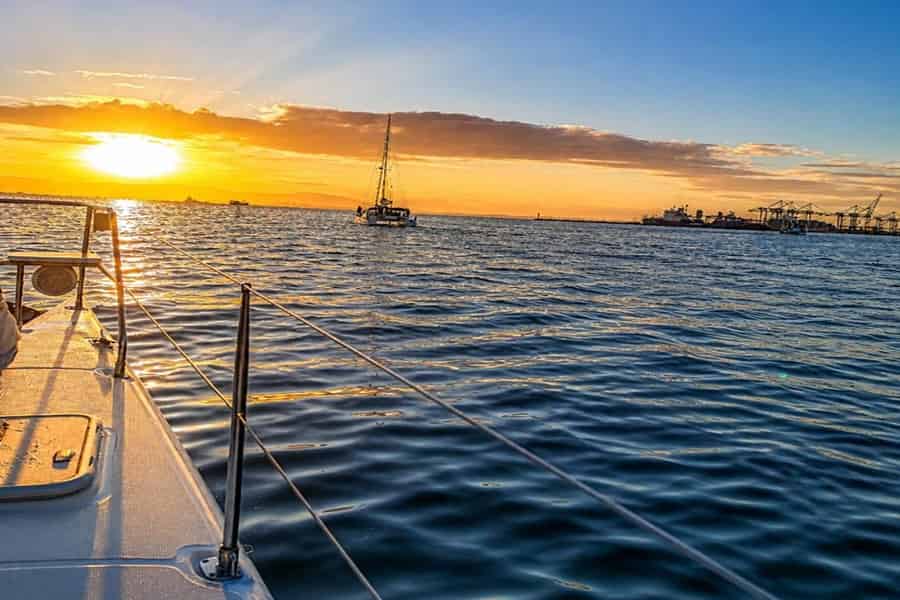 Sonnenuntergangsfahrt mit Cape Town Cruises. Foto: GetYourGuide Sonnenuntergangsfahrt mit Cape Town Cruises. Foto: GetYourGuide