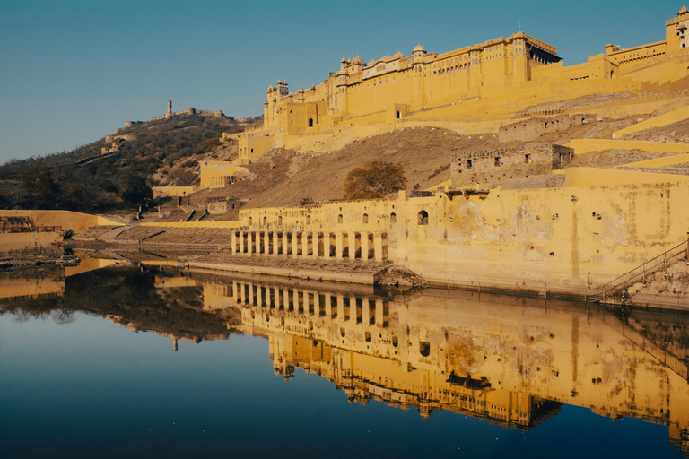 Jaipur: Amber Fort Guided Walking Tour Walking Tour with Guide & Entrance Ticket