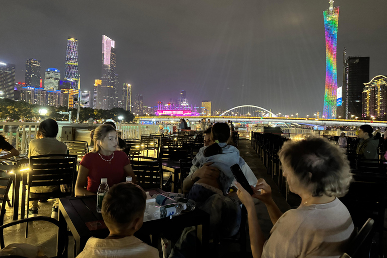 Guangzhou: Night Tour with River Cruise & Street Food Private Car & Cruise