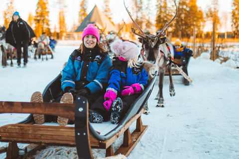 Rovaniemi: Reindeer Ride to Santa through the Magic Forest