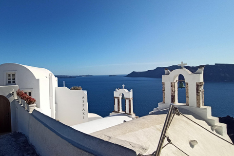 Santorini: Private 2-Day Tour with Transfers Included Santorini Splendor: Iconic Combo