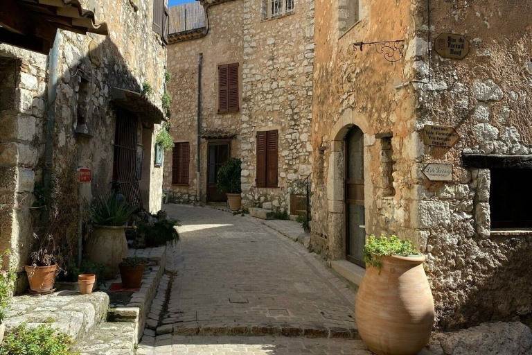 Von Nizza aus: Die Provence und ihre mittelalterlichen DörferPrivate Tour: Die Provence und ihre mittelalterlichen Dörfer Ganztägig