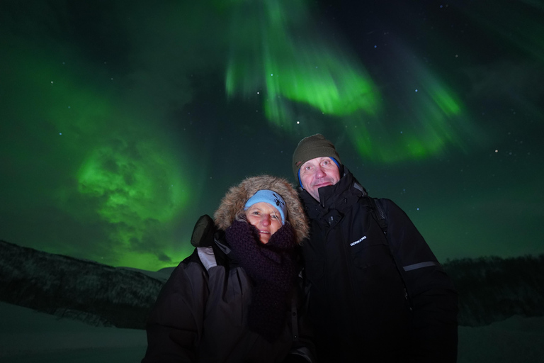 Tromsø: Northern Lights Tour – Unlimited Chase & Free Photos 6-8 Hours, Aurora chase, Comfortable bus, Photos included