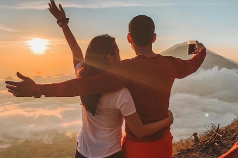 Bali: Caminhada ao nascer do sol no Monte Batur com fonte termal opcionalCaminhada no Monte Batur