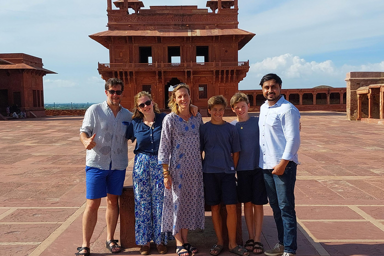 De Agra: Tour guiado por Fatehpur SikriVisita guiada a Fatehpur Sikri com traslado