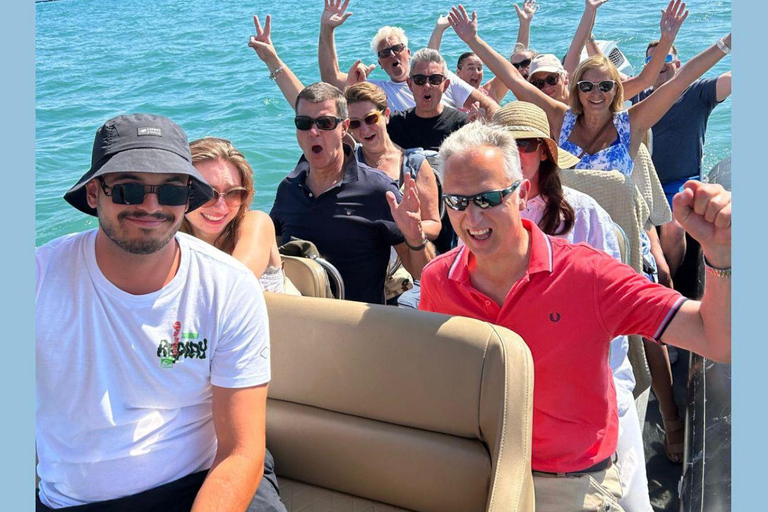 Split: Laguna Azul, Hvar y 5 Islas Tour en barco en grupo reducidoTour privado en inglés