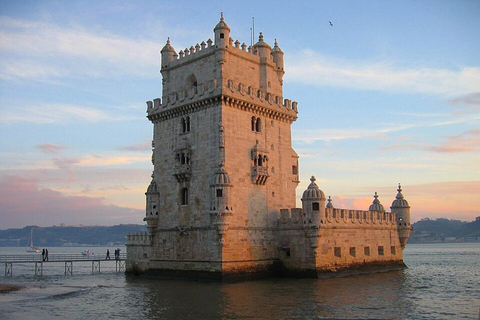 Lisbon: Private Chauffeur Tour with Custom Itinerary