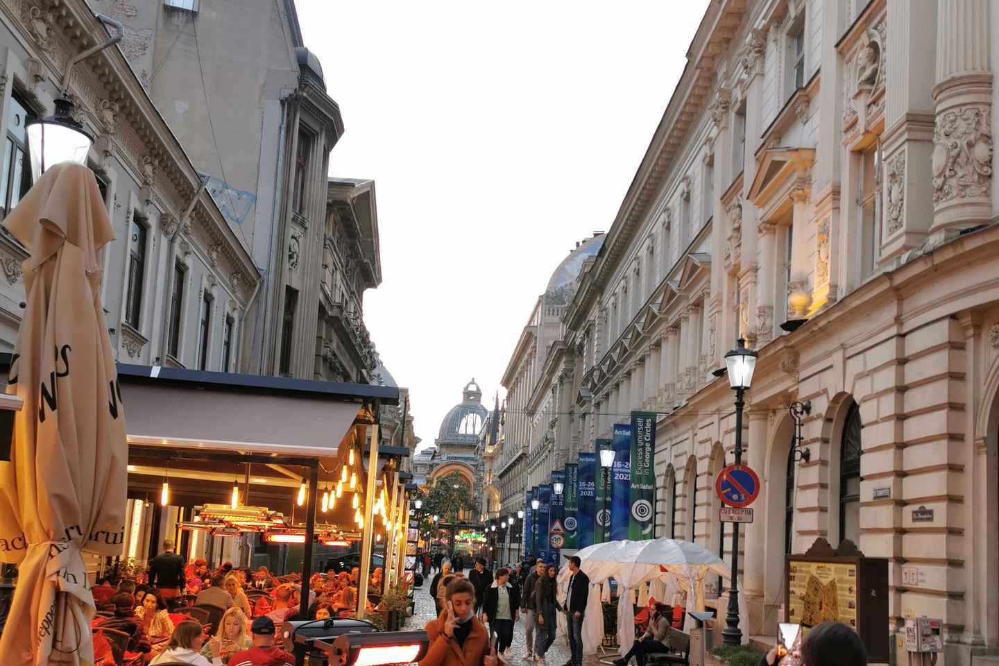 探索布加勒斯特私人城市游——畅游景点与摄影停留