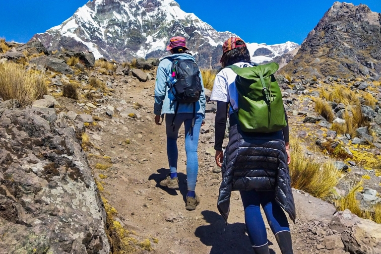 Cuzco: Excursión de 4 días al Ausangate con visita a la Montaña del Arco Iris