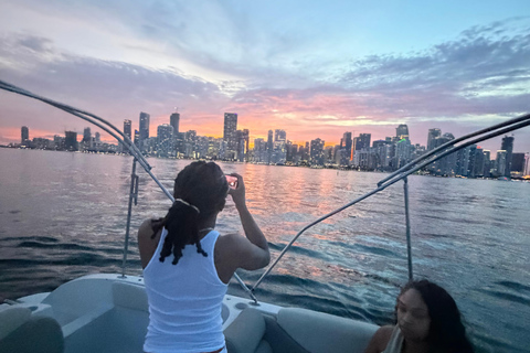 Miami: Biscayne Bay Jet Ski Experience with Free Boat Ride