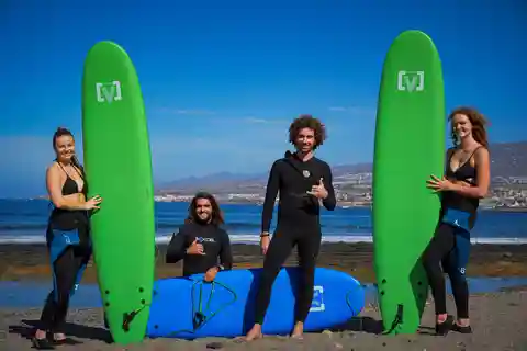 Teneryfa / Playa de las Americas Lekcje surfingu Wszystkie poziomy zaawansowania