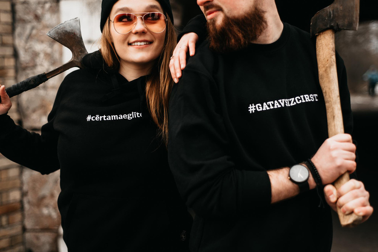 Riga: Axe and Knife Throwing Experience