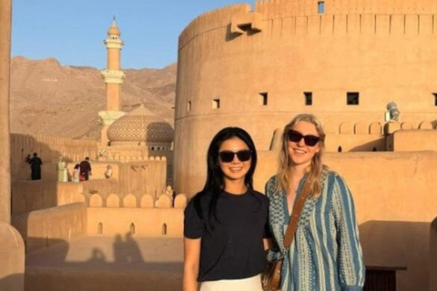 Muscat: Nizwa, Jabreen Castle & Bahla and more Sharing Tour