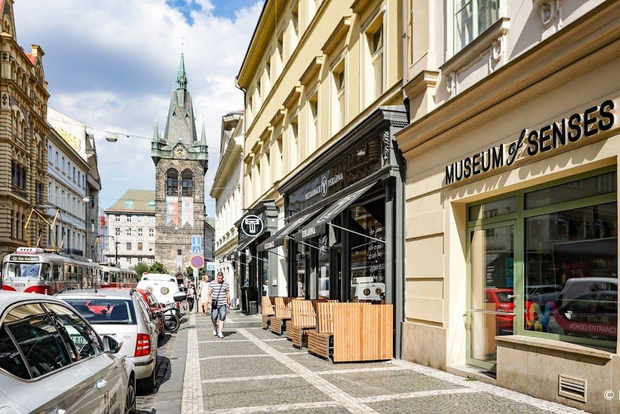 Prague : billet pour le Musée des sens et visite guidée numérique de la ville