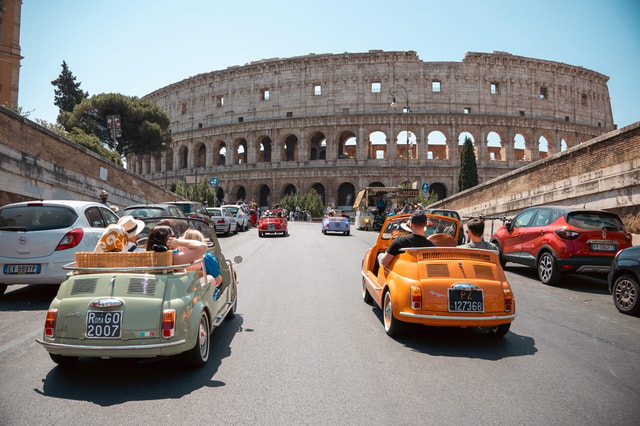 Rome: Vintage Fiat 500 Convertible Tour & Photoshoot