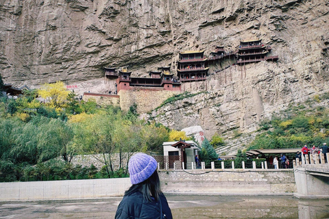 Yungang Grottoes and Hanging Temple: Private Full-Day Tour