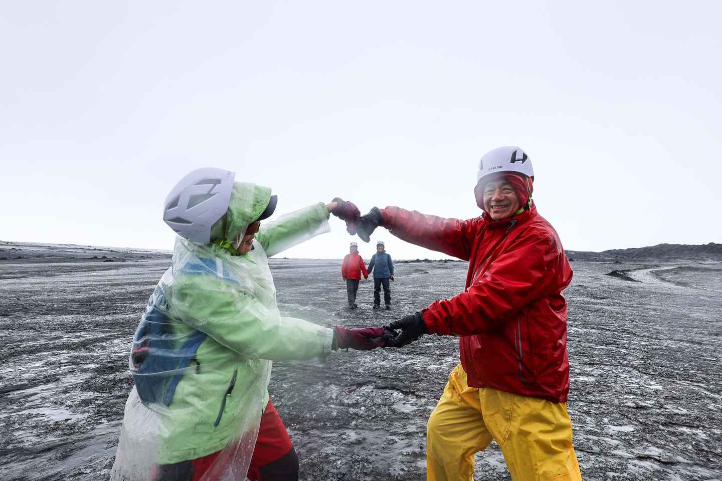 Jökulsárlón: Ice Cave Tour with Glacier Hike & Super Jeep